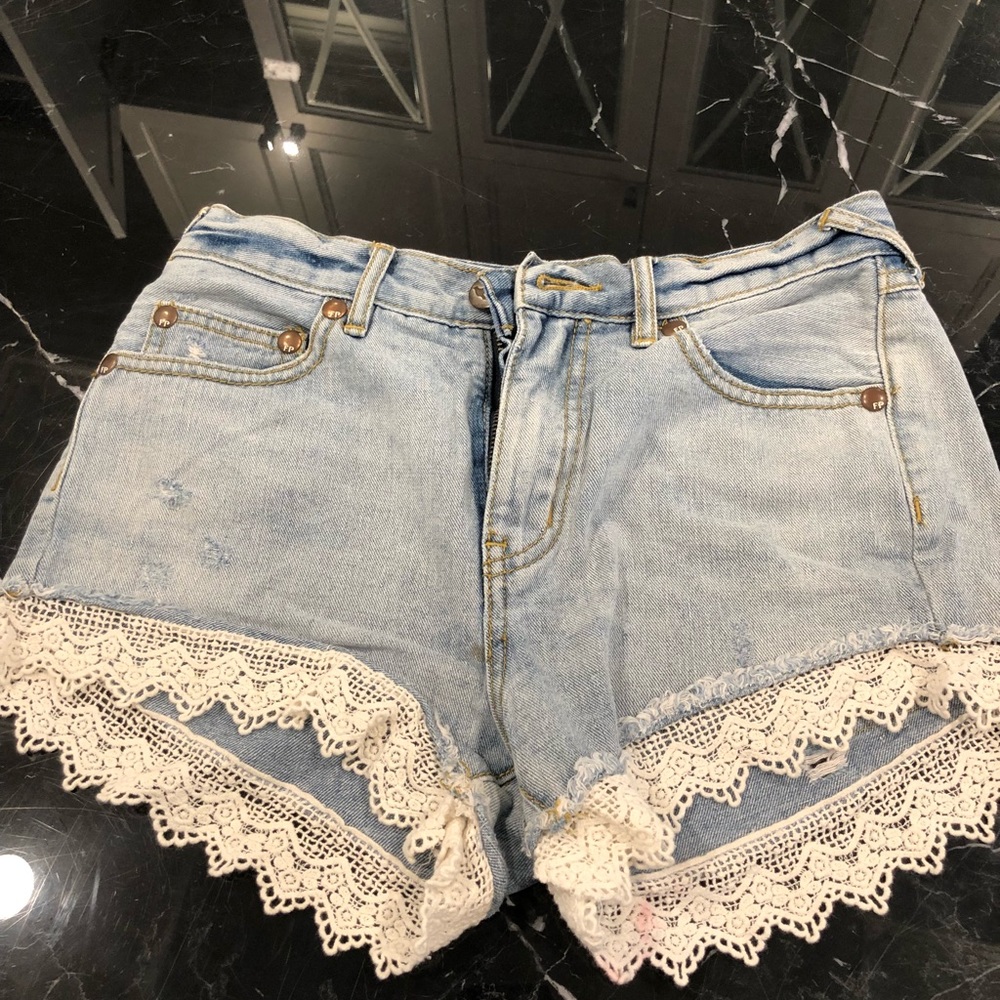 Free people high waisted shorts with lace
